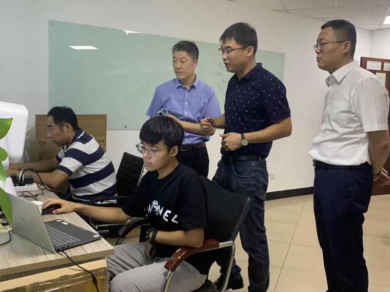 科技引領(lǐng)未來，協(xié)作促成雙贏——經(jīng)開區(qū)投促中心赴濟(jì)南實(shí)地考察機(jī)器人研發(fā)項(xiàng)目紀(jì)實(shí)